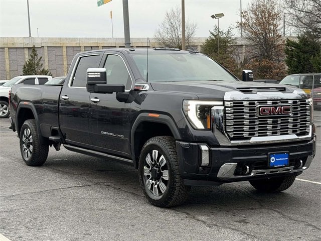 2026 GMC Sierra 2500HD Denali's photo
