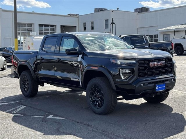 2026 GMC Canyon Elevation's photo