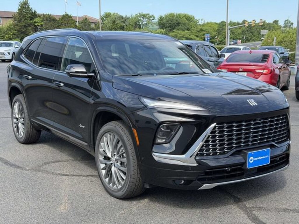 New 2026 Buick Enclave Avenir SUV