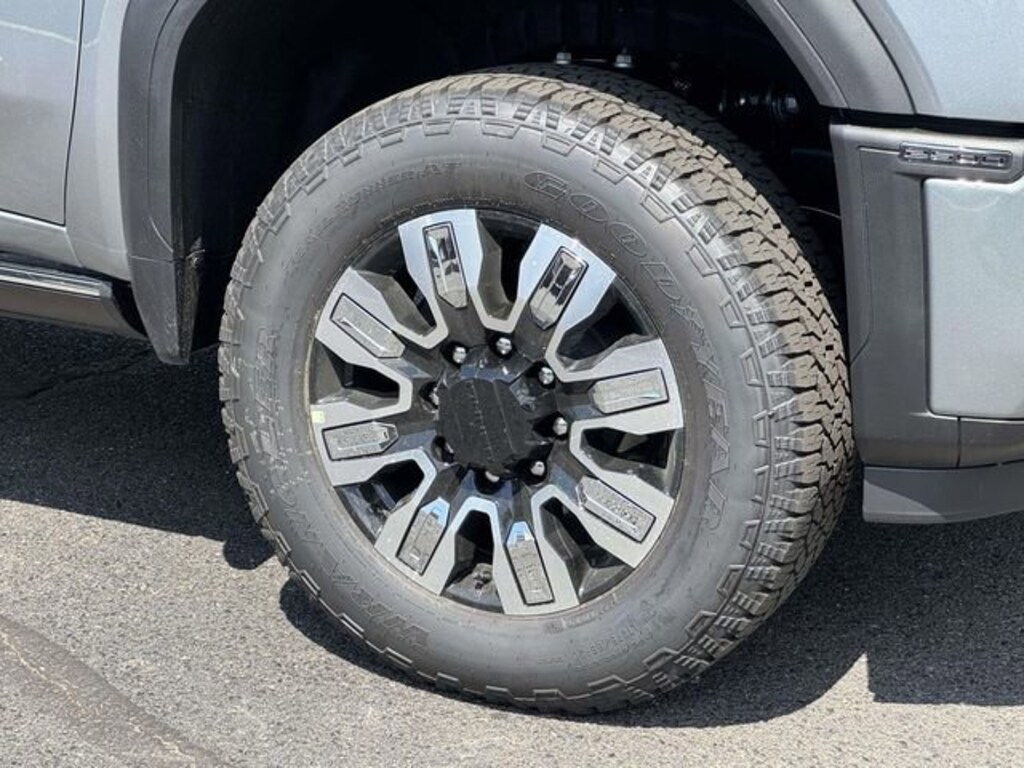 New 2026 GMC Sierra 2500 HD Denali Truck