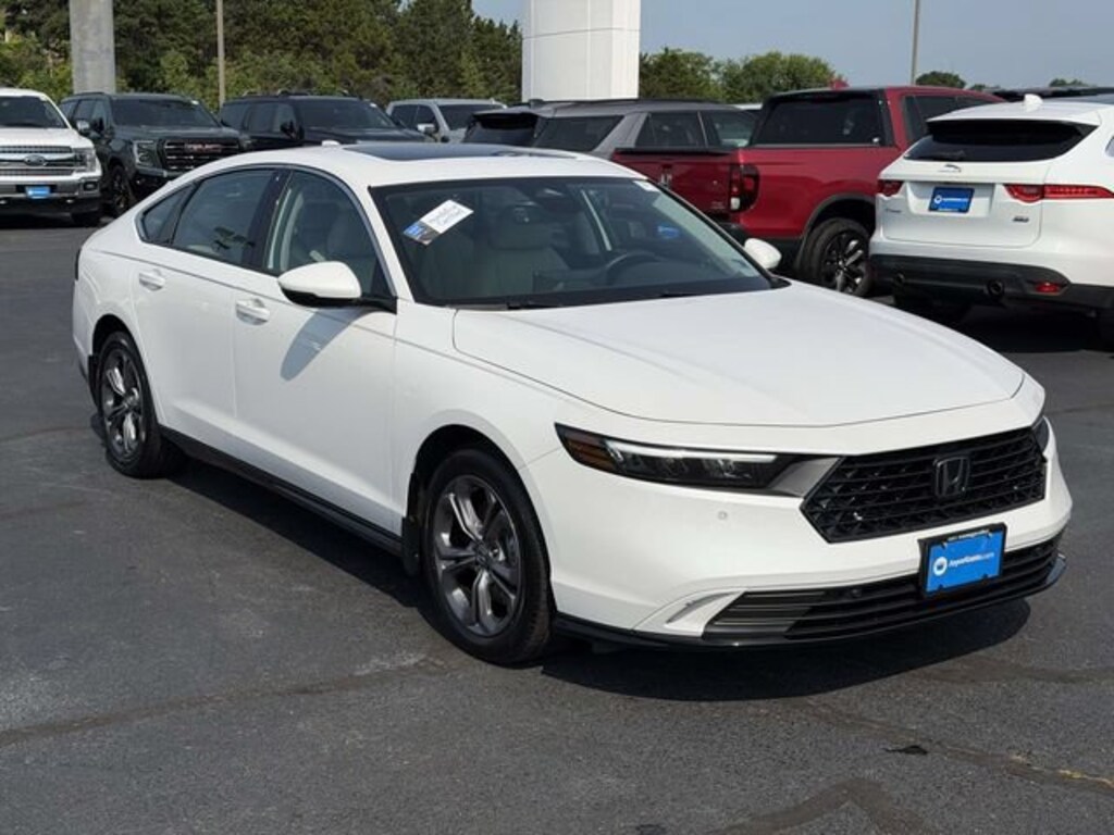 Used 2025 Honda Accord Hybrid EX-L Sedan