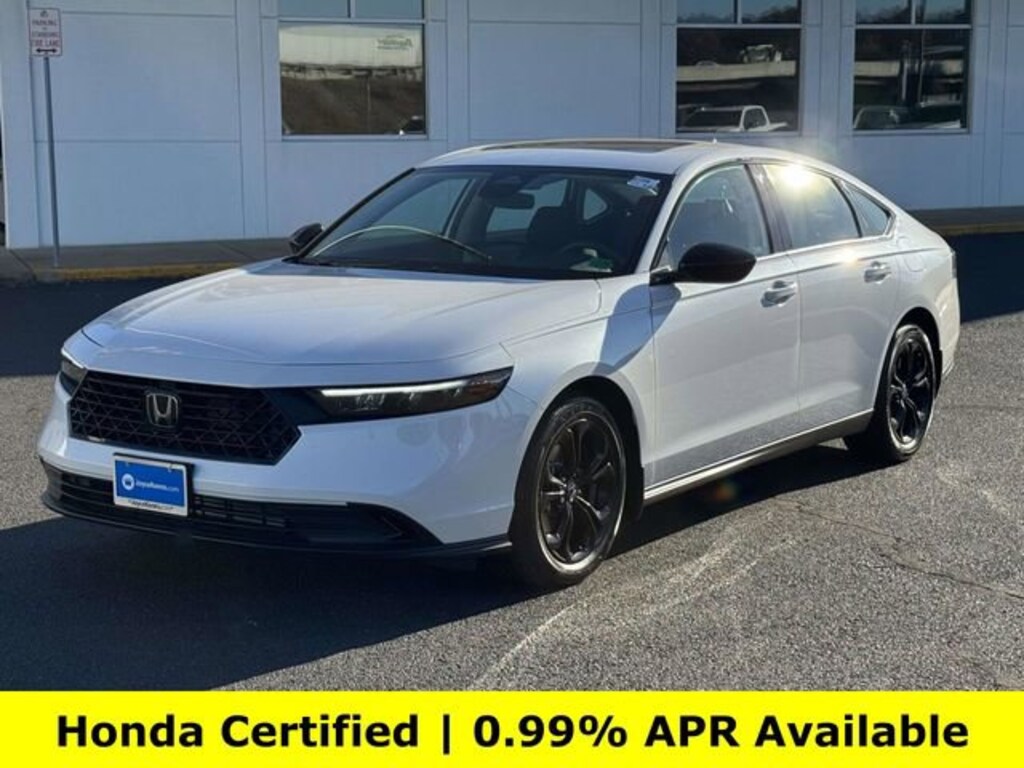 Used 2025 Honda Accord Sedan SE Sedan