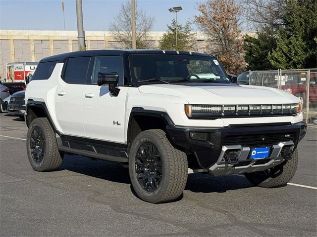 2026 GMC HUMMER EV 2X's photo