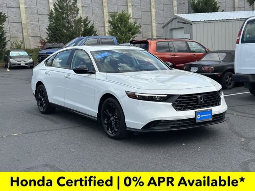Used 2025 Honda Accord Sedan SE Sedan