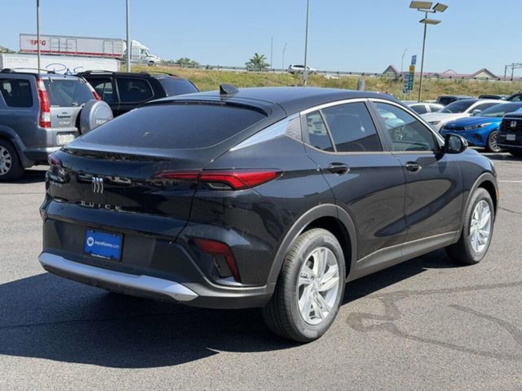 New 2026 Buick Envista Preferred SUV