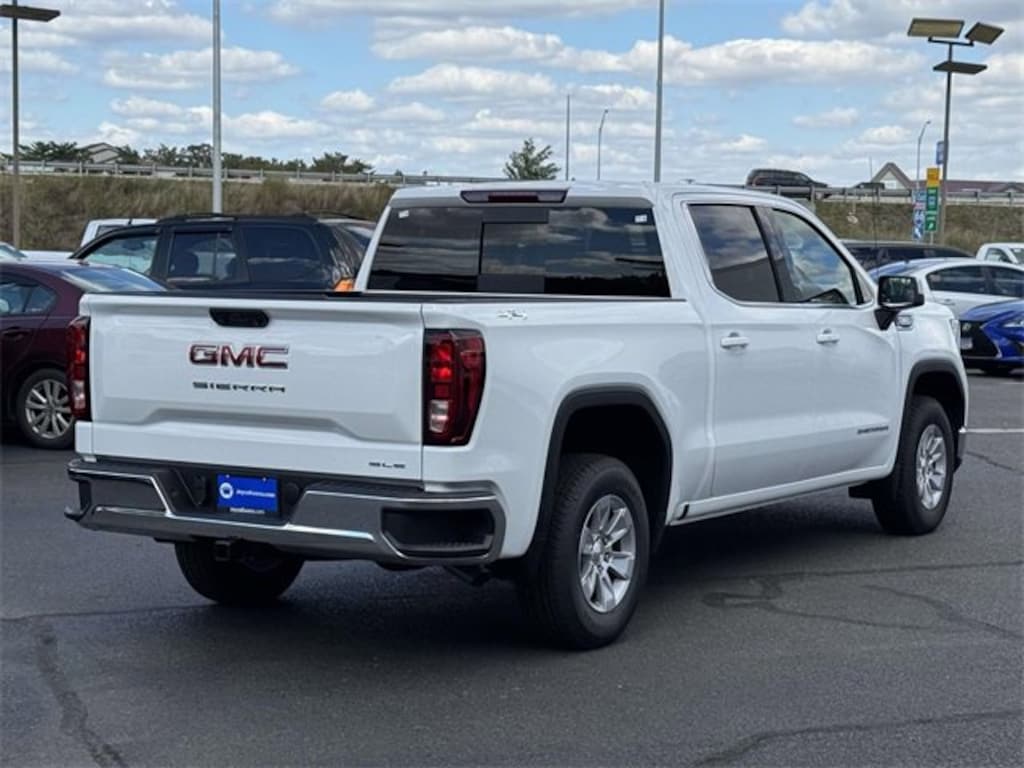 New 2026 GMC Sierra 1500 SLE Truck