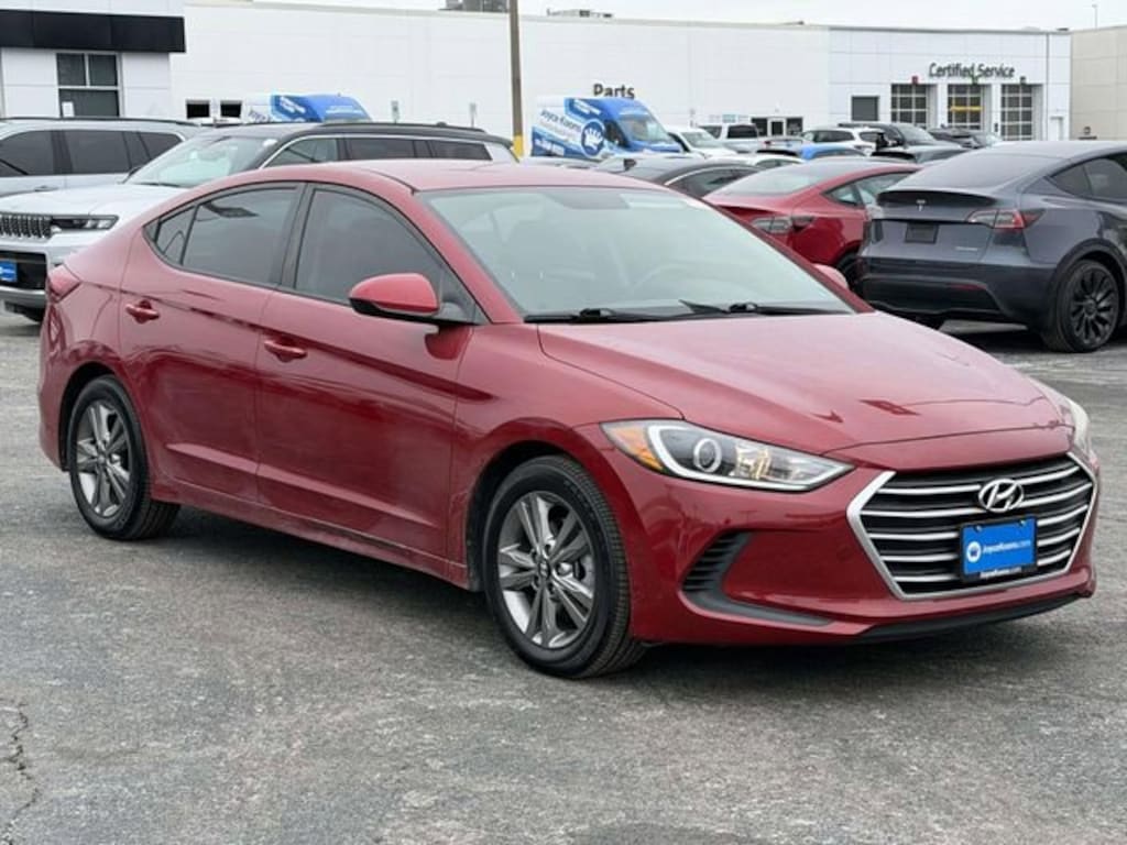 Used 2017 Hyundai Elantra SE Sedan