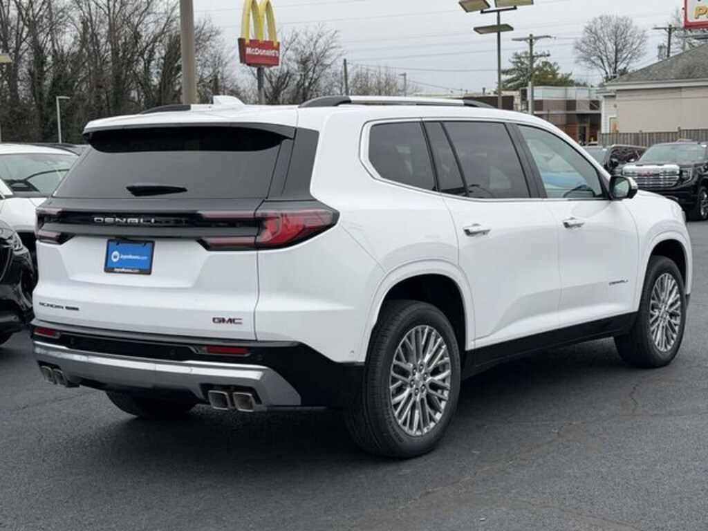 New 2026 GMC Acadia Denali SUV