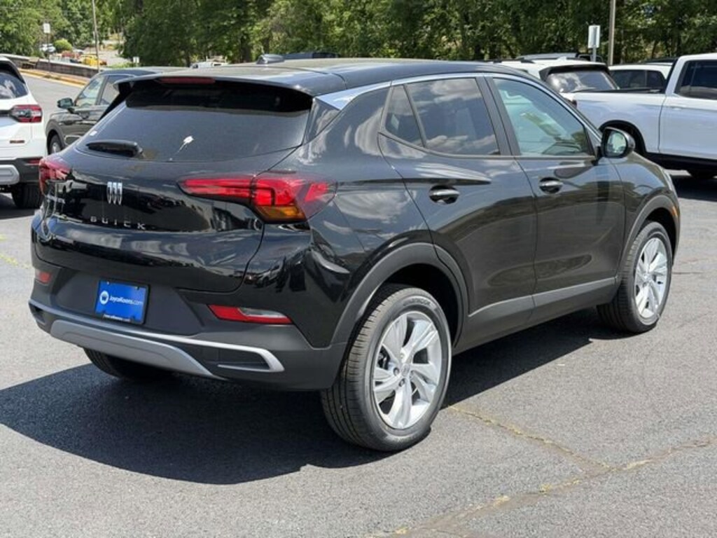 New 2026 Buick Encore GX Preferred SUV