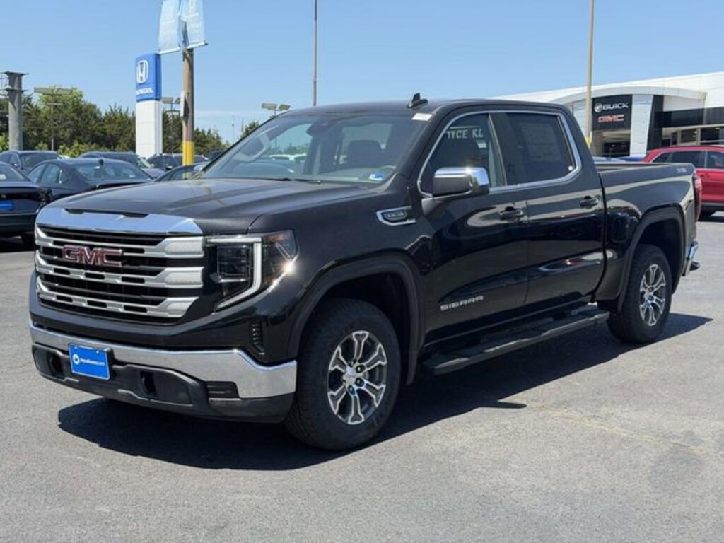 New 2026 GMC Sierra 1500 SLE Truck
