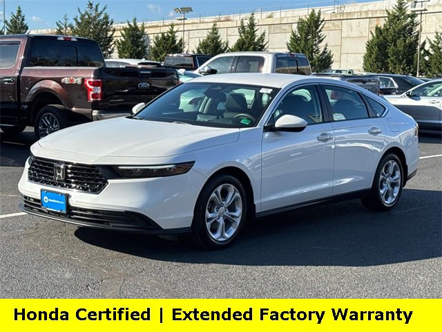 2025 Honda Accord LX photo 4