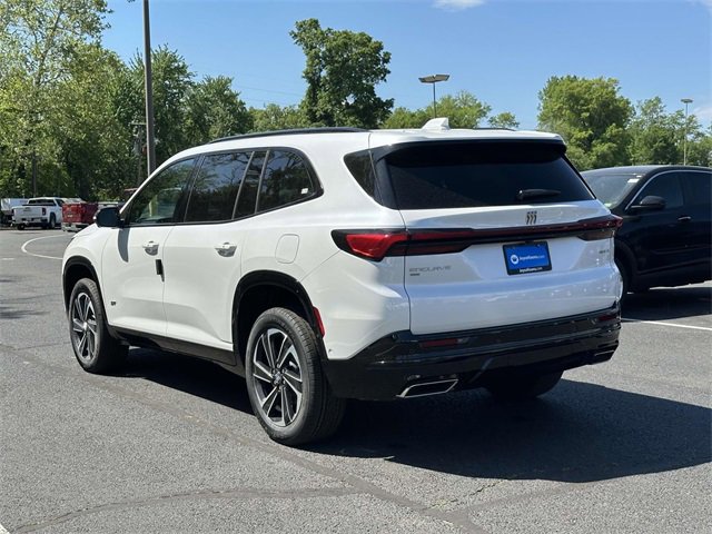 2025 Buick Enclave Sport Touring photo 3
