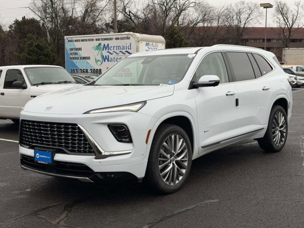 New 2026 Buick Enclave Avenir SUV