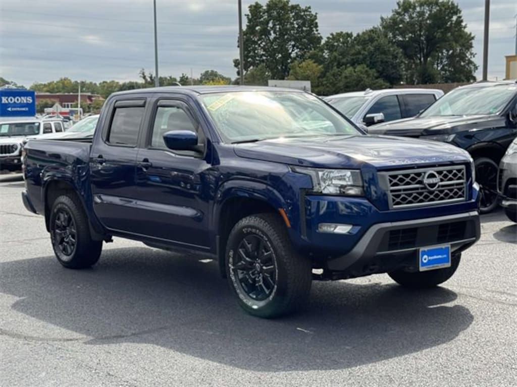 Used 2023 Nissan Frontier SV Truck Crew Cab