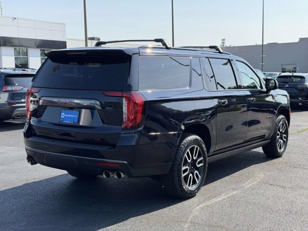 Used 2023 GMC Yukon XL AT4 SUV