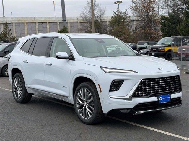 2026 Buick Enclave Avenir's photo
