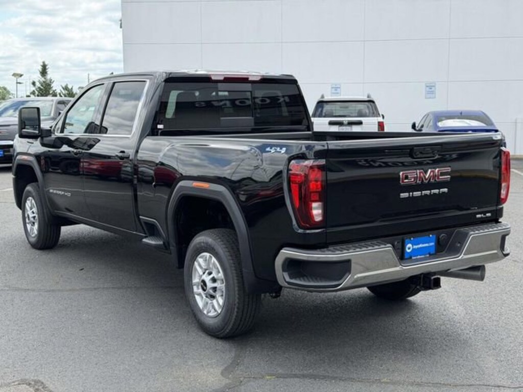New 2026 GMC Sierra 2500 HD SLE Truck
