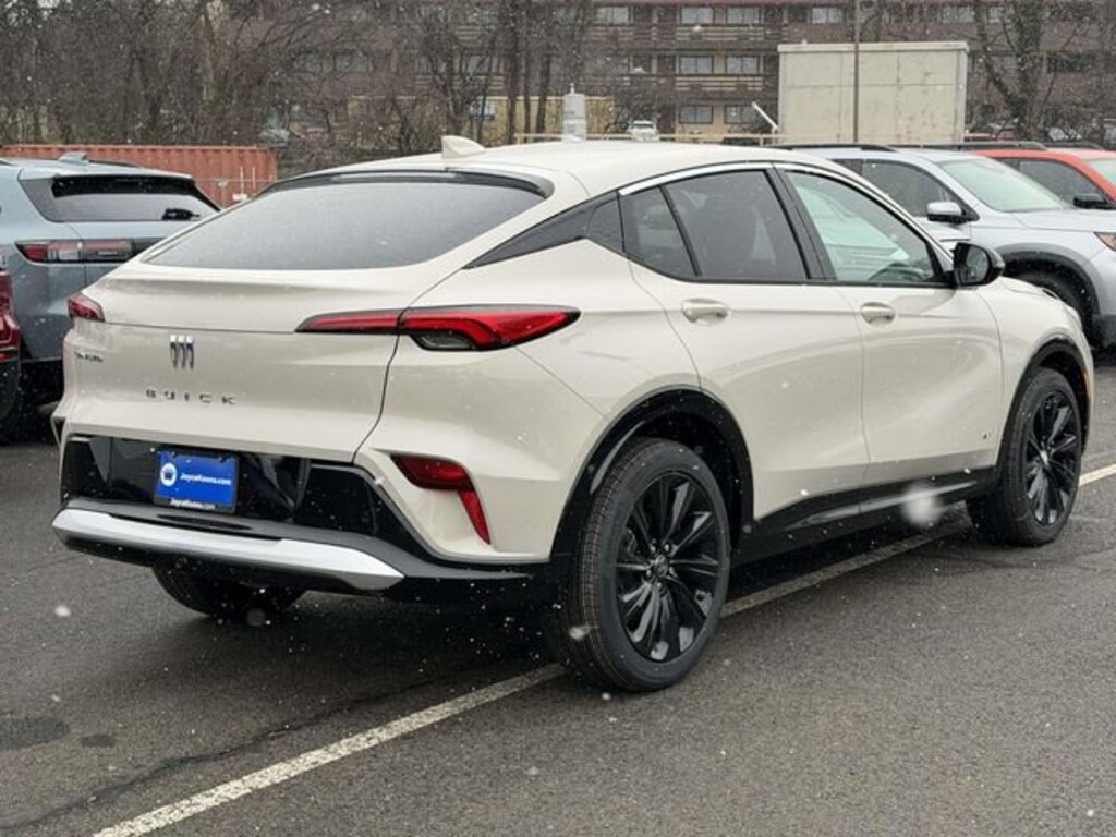 New 2026 Buick Envista Sport Touring SUV