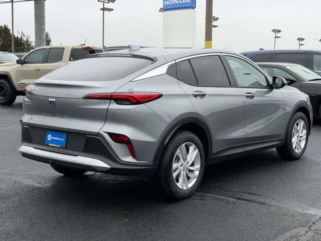 New 2026 Buick Envista Preferred SUV