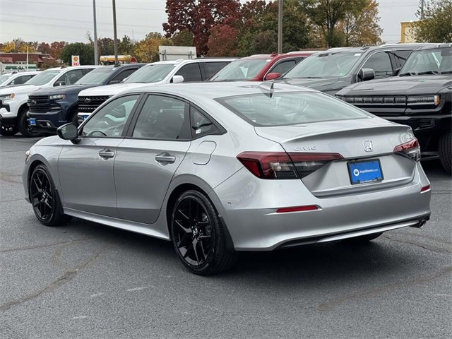 2025 Honda Civic Sport photo 3