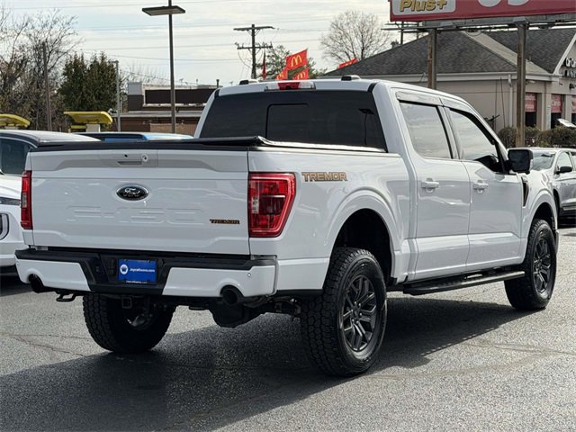 2022 Ford F-150 XL photo 2
