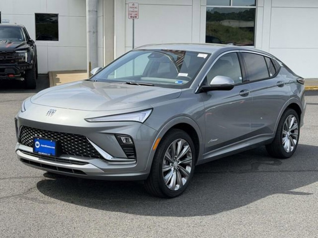 New 2026 Buick Envista Avenir SUV