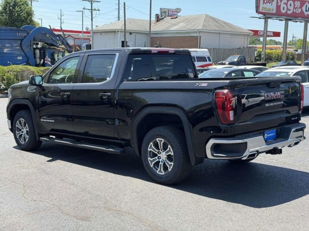 New 2026 GMC Sierra 1500 SLE Truck