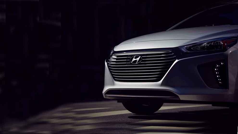 2017 New Hyundai Ioniq Grille in Puyallup, WA