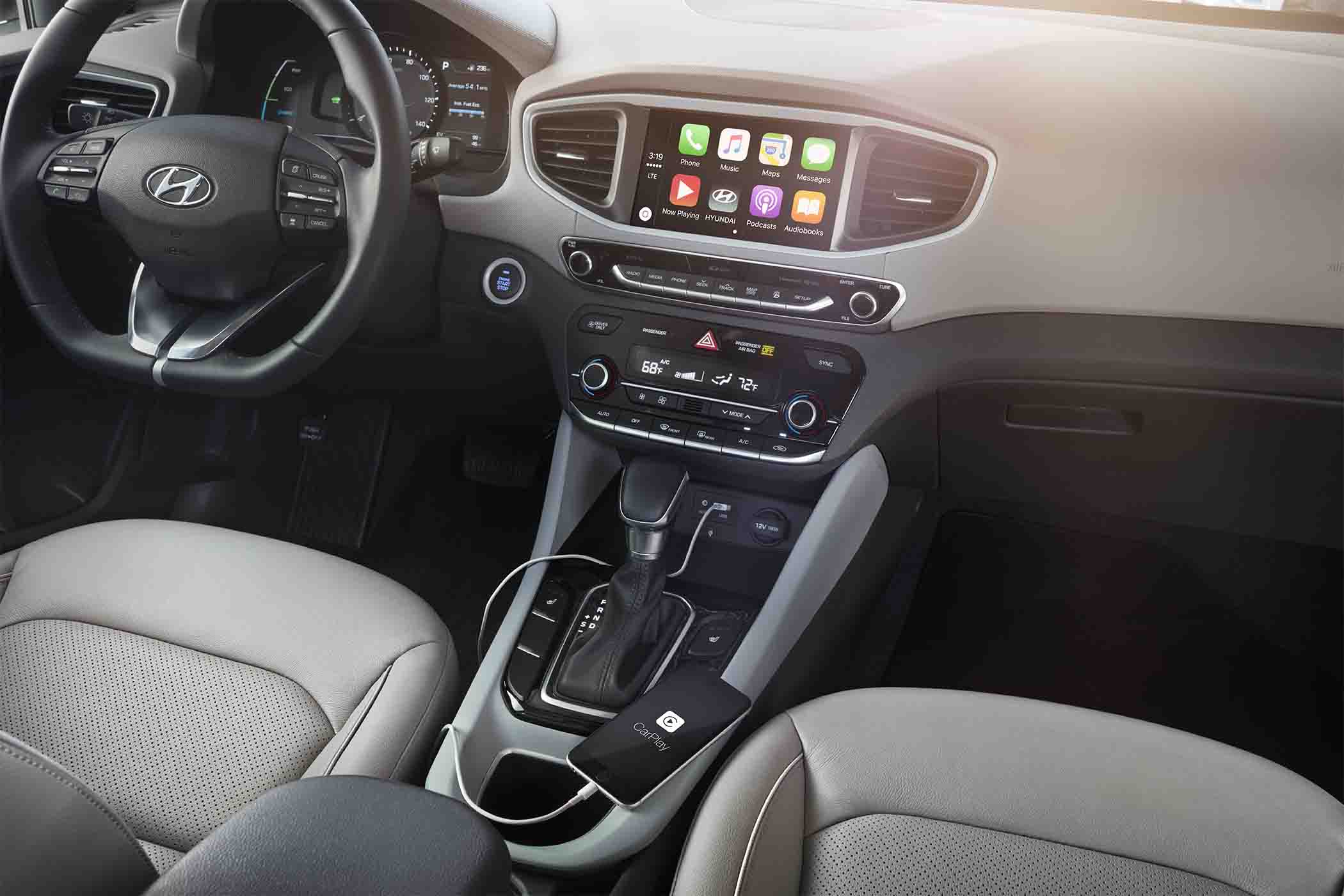 2017 New Hyundai Ioniq Interior