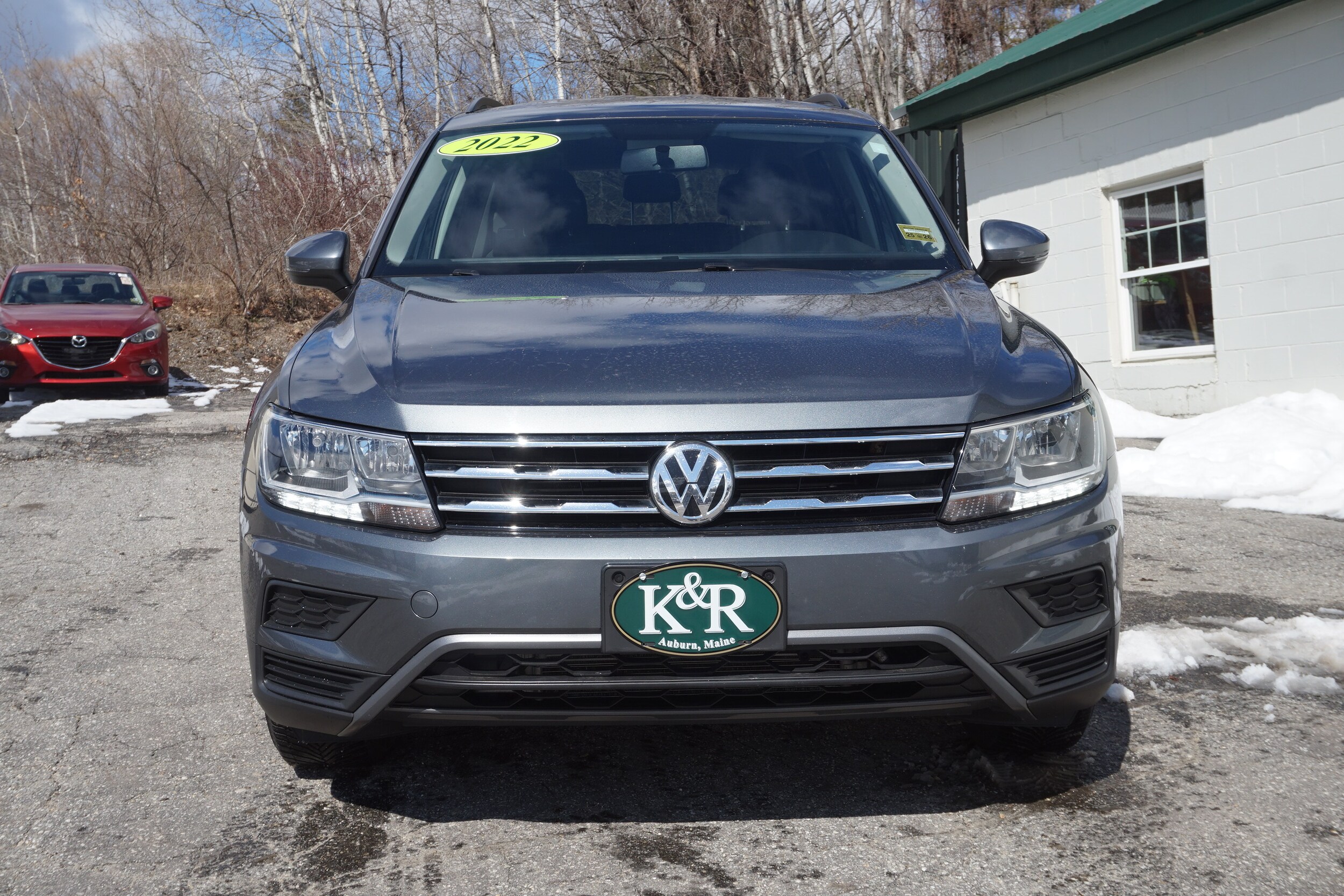 2020 Volkswagen Tiguan S photo 2