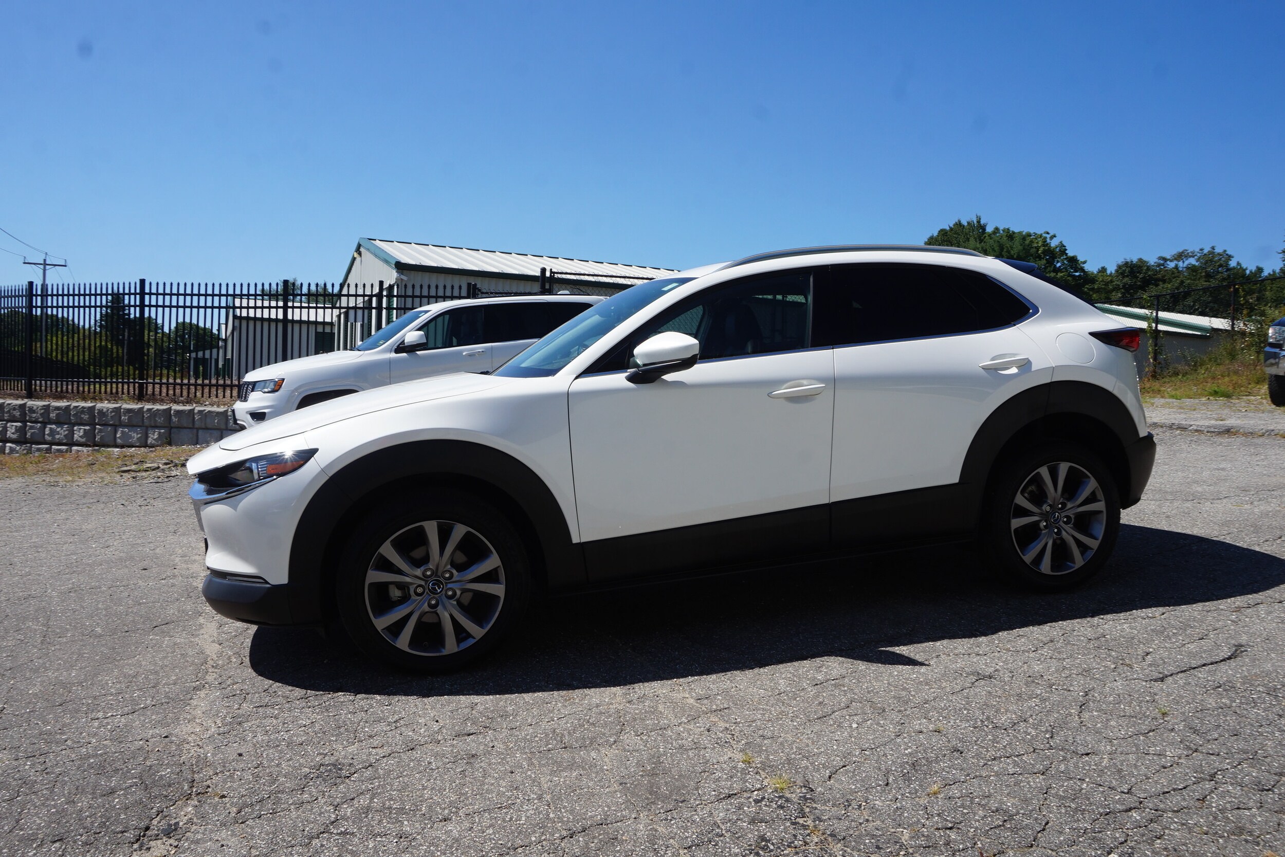 2020 Mazda CX-30 Premium photo 3