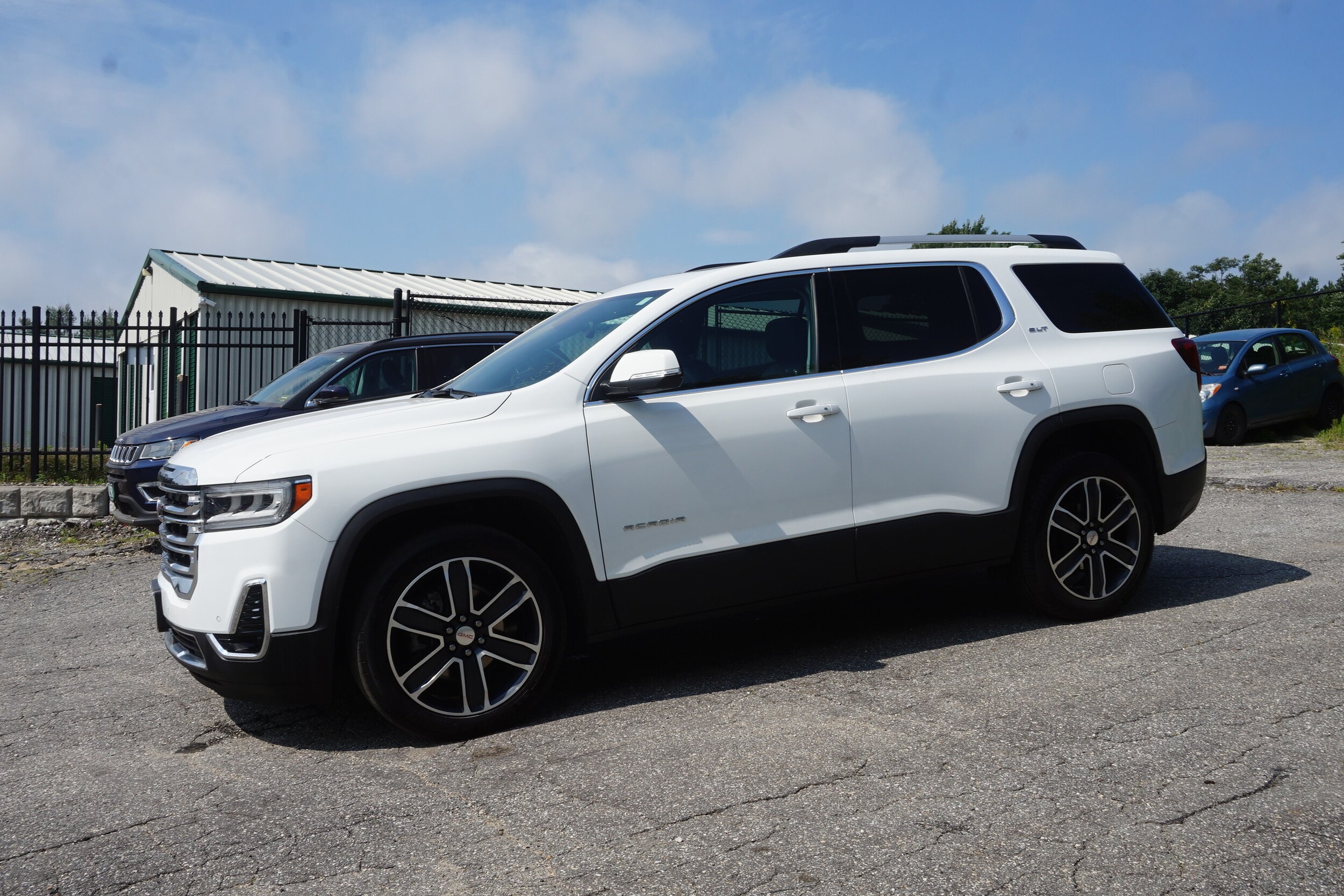 2022 Gmc Acadia SLT photo 4