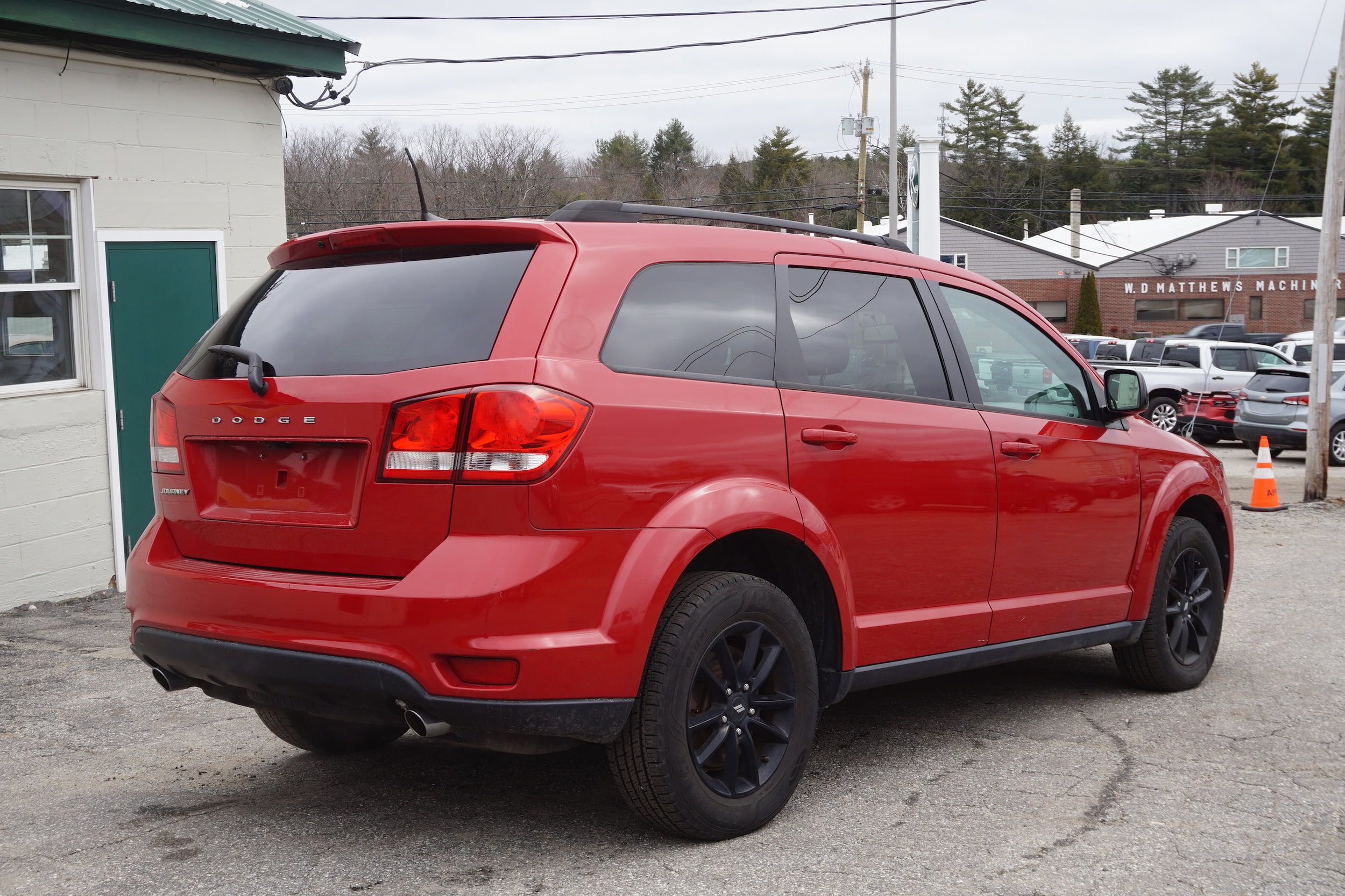 View vehicle photo 7