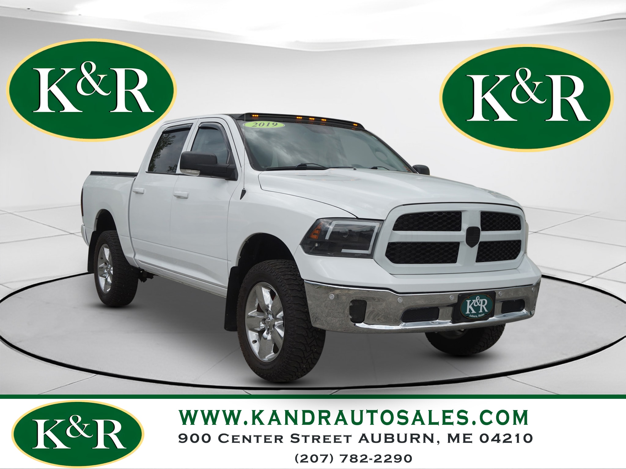 2019 RAM 1500 Classic Big Horn 4x4 Crew Cab 5'7's photo