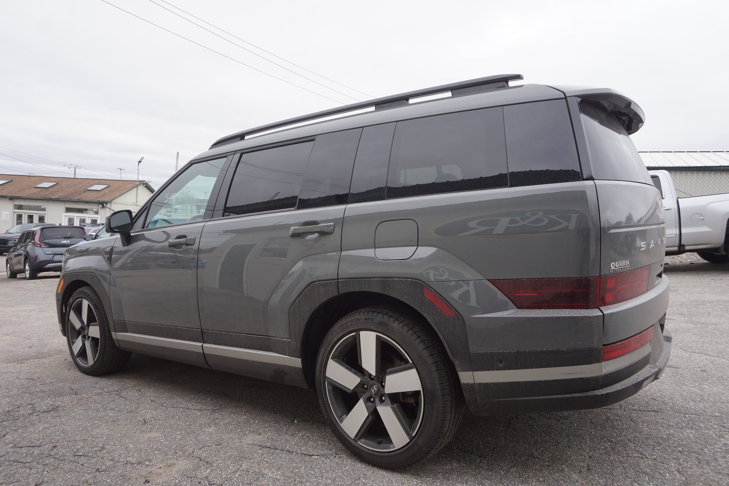 View vehicle photo 4