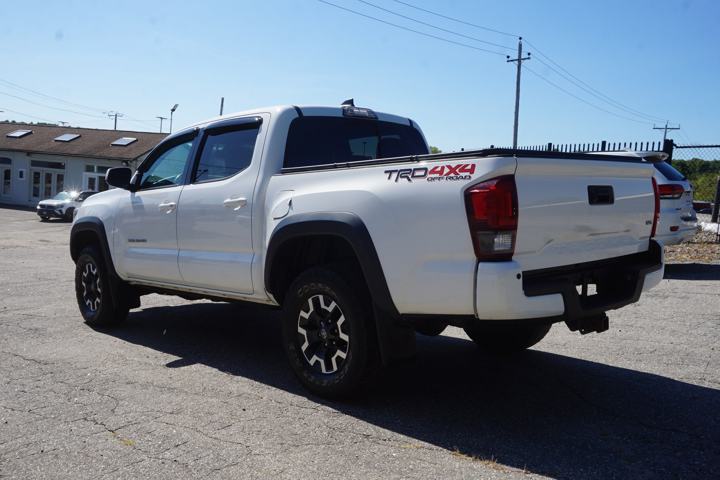 2019 Toyota Tacoma TRD V6 photo 4
