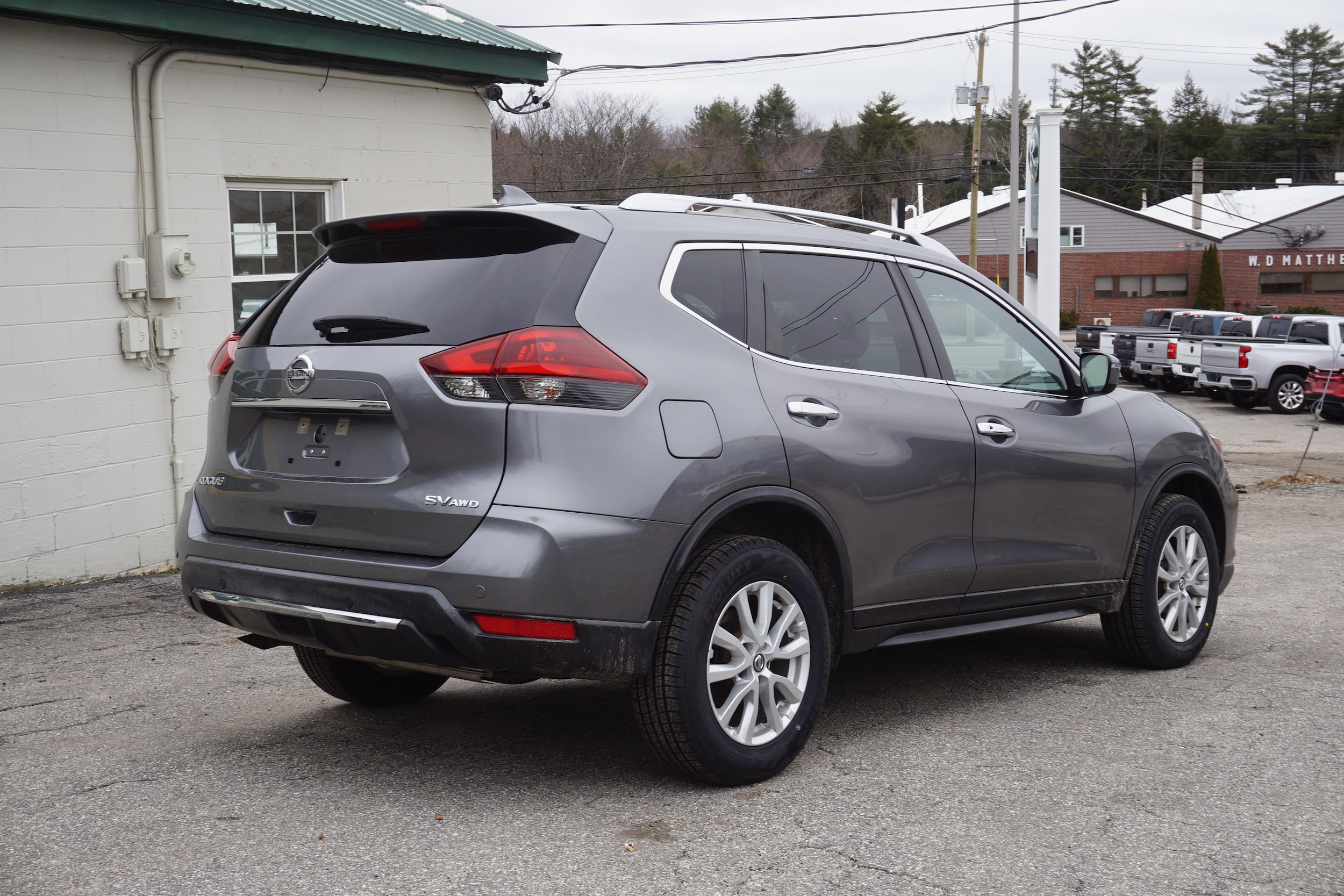 View vehicle photo 7