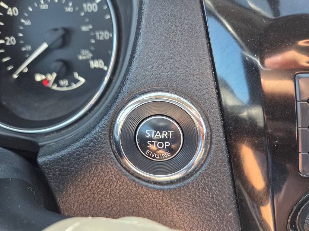 2018 Nissan Rogue SV - Photo 23