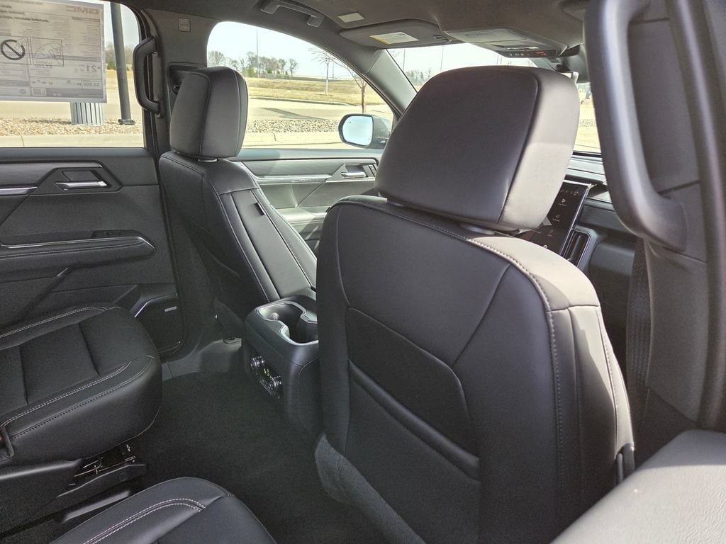 2026 GMC Acadia Elevation - Photo 41