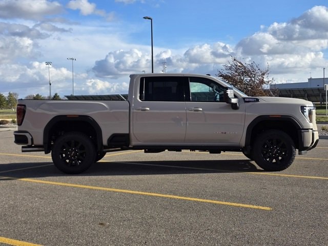 2026 Gmc Sierra 3500 HD AT4 photo 2