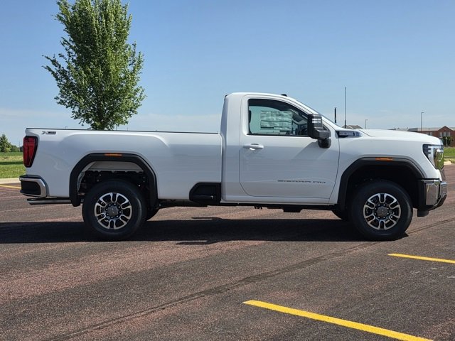 2025 Gmc Sierra 3500 HD SLE photo 2