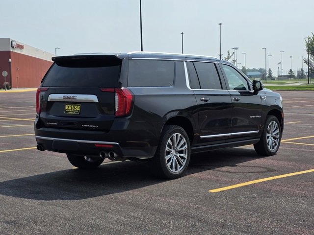 2022 Gmc Yukon XL Denali photo 3