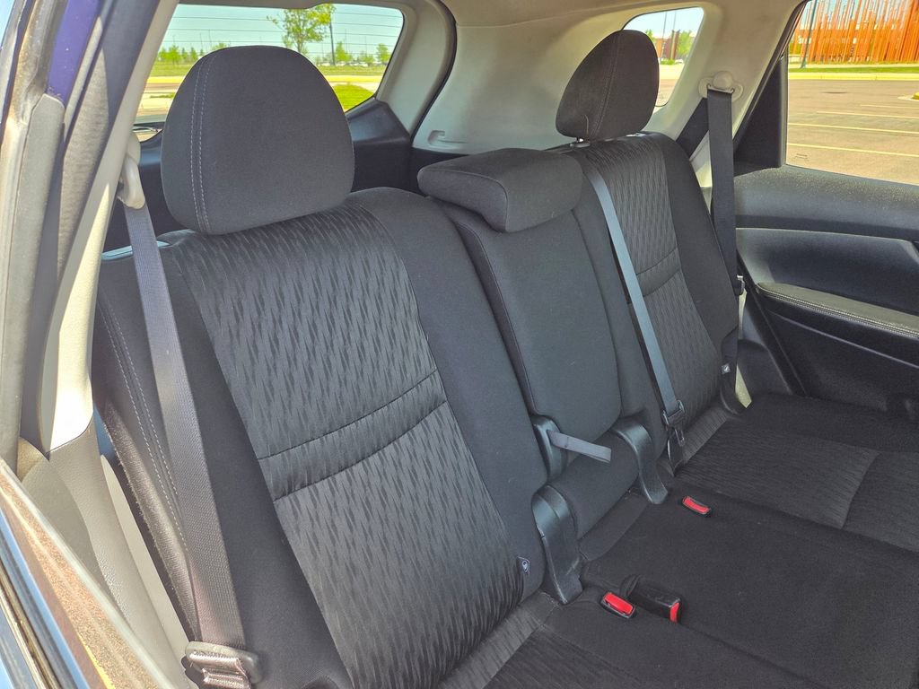 2018 Nissan Rogue SV - Photo 36