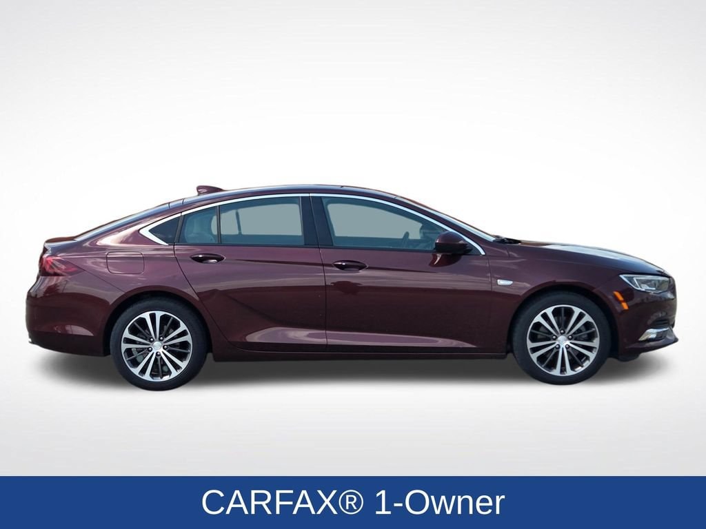 Used 2018 Buick Regal Sportback Essence with VIN W04GR6SX8J1100354 for sale in Marshall, Minnesota