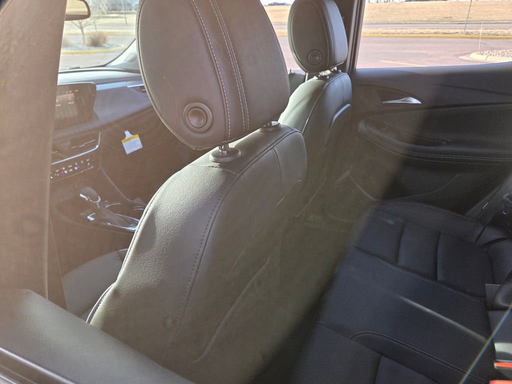 2026 Buick Encore GX Avenir - Photo 43
