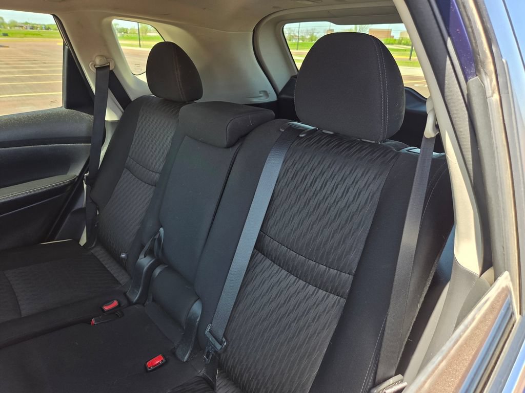 2018 Nissan Rogue SV - Photo 40