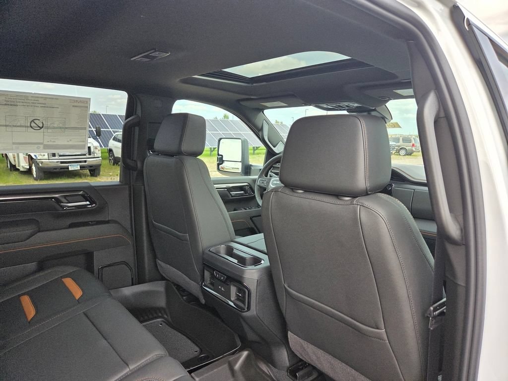 2026 GMC Sierra 3500HD AT4 - Photo 32