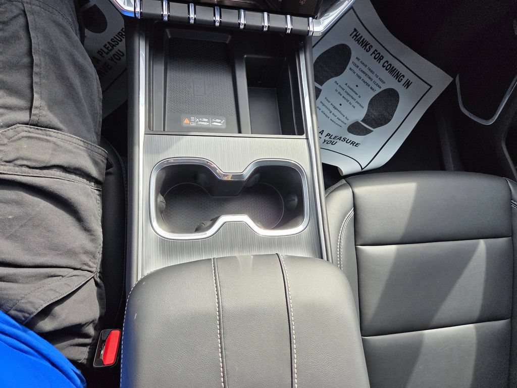 2026 GMC Acadia Elevation - Photo 30