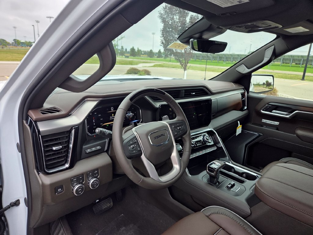 2026 GMC Sierra 1500 Denali - Photo 8