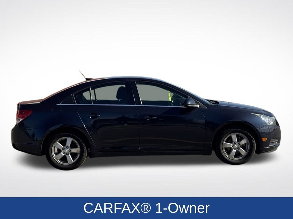 Used 2014 Chevrolet Cruze 1LT with VIN 1G1PC5SB6E7334221 for sale in Marshall, MN